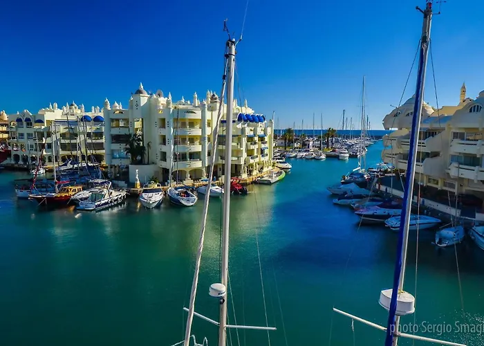 1017 Iris Apartamento - Vista Al Mar - Cerca De Tren, Restaurantes Y Tiendas - Playa A 10 Minutos Caminando